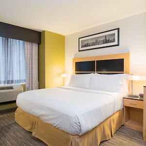 Chambre Lit King-Size avec Accès aux Personnes Handicapées